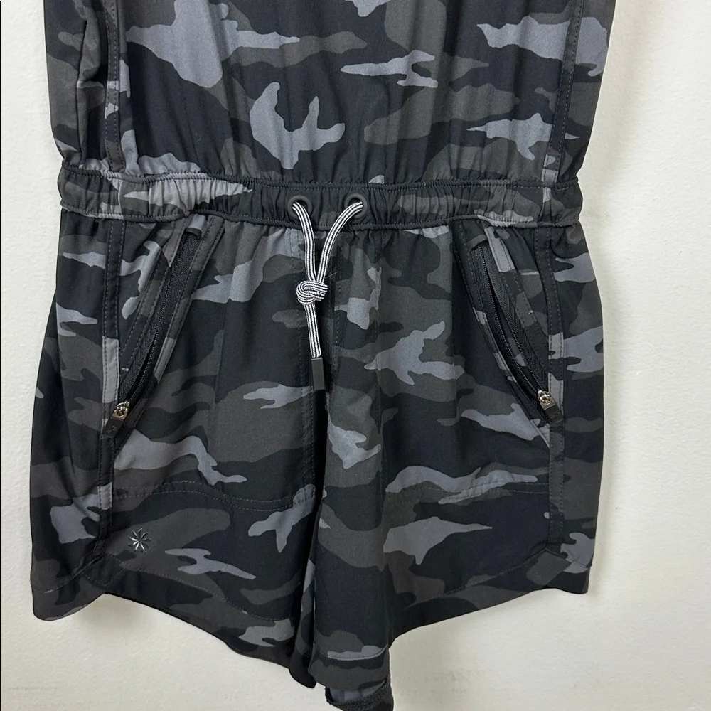 Athleta Girl Black Camo On The Go Shorts Romper, Size L/12